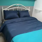 莱特旅馆 *