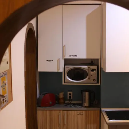 Hostel Retro