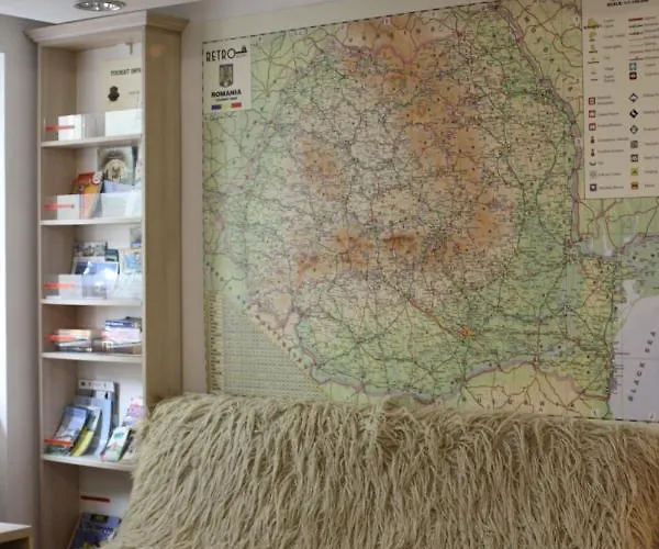 Хостел Retro Клуж-Напока